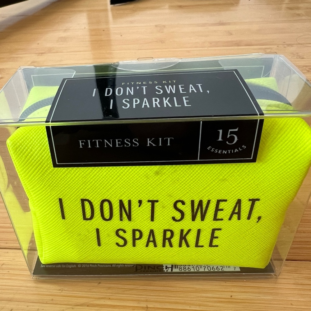 Mini travel kit